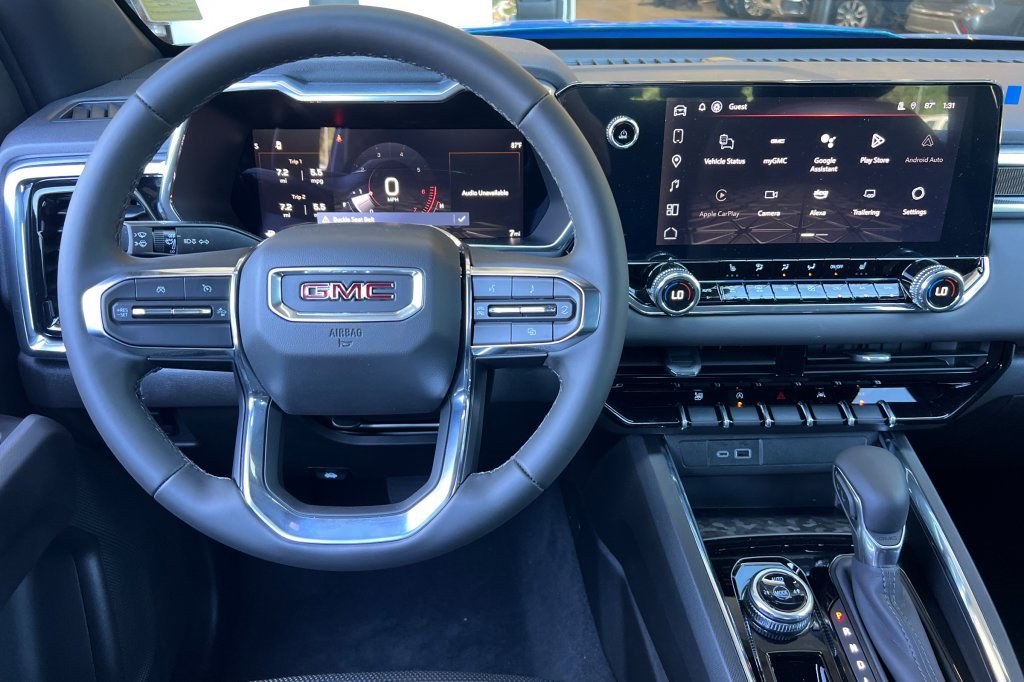 New 2025 GMC Canyon Elevation w/ Convenience Package image 11