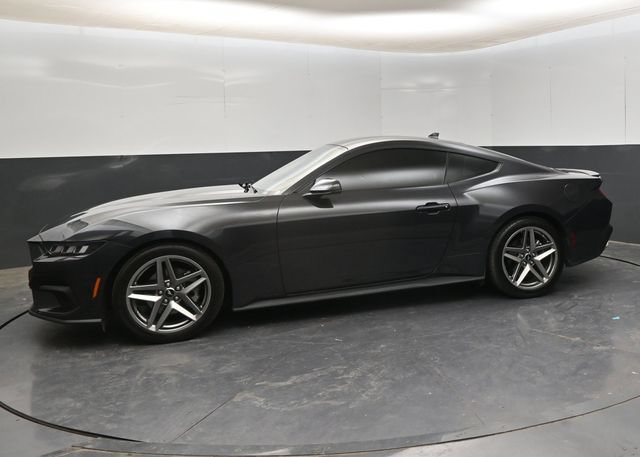 Used 2024 Ford Mustang Premium RWD image 5