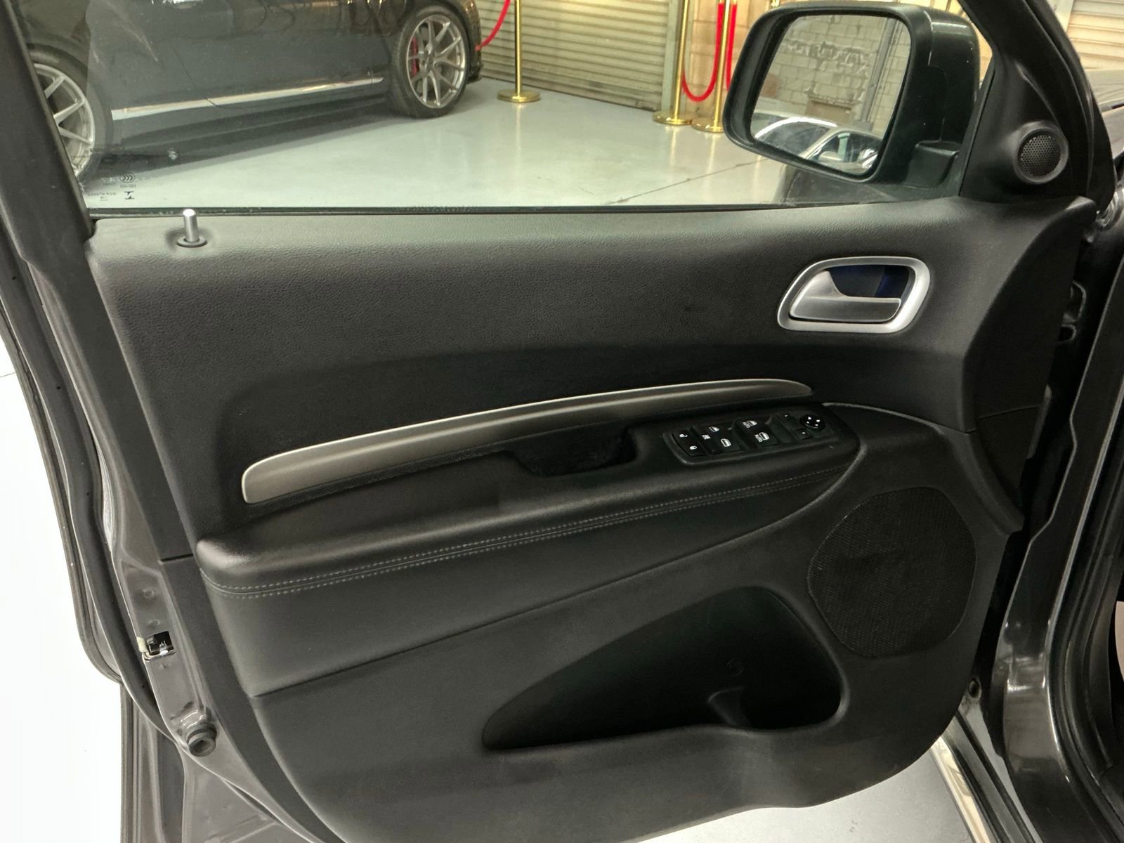 Used 2019 Dodge Durango SXT w/ 3rd Row Seating Group image 20