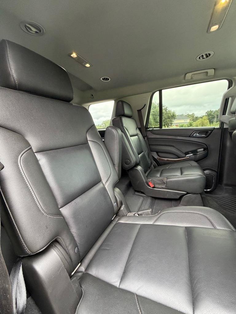 Used 2019 Chevrolet Tahoe LT w/ LT Signature Package RWD image 18