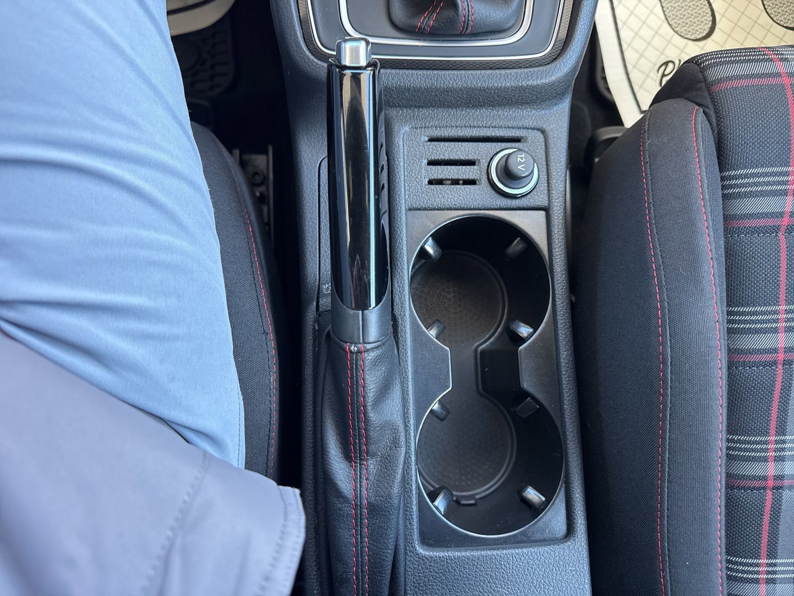 Used 2017 Volkswagen GTI S image 25