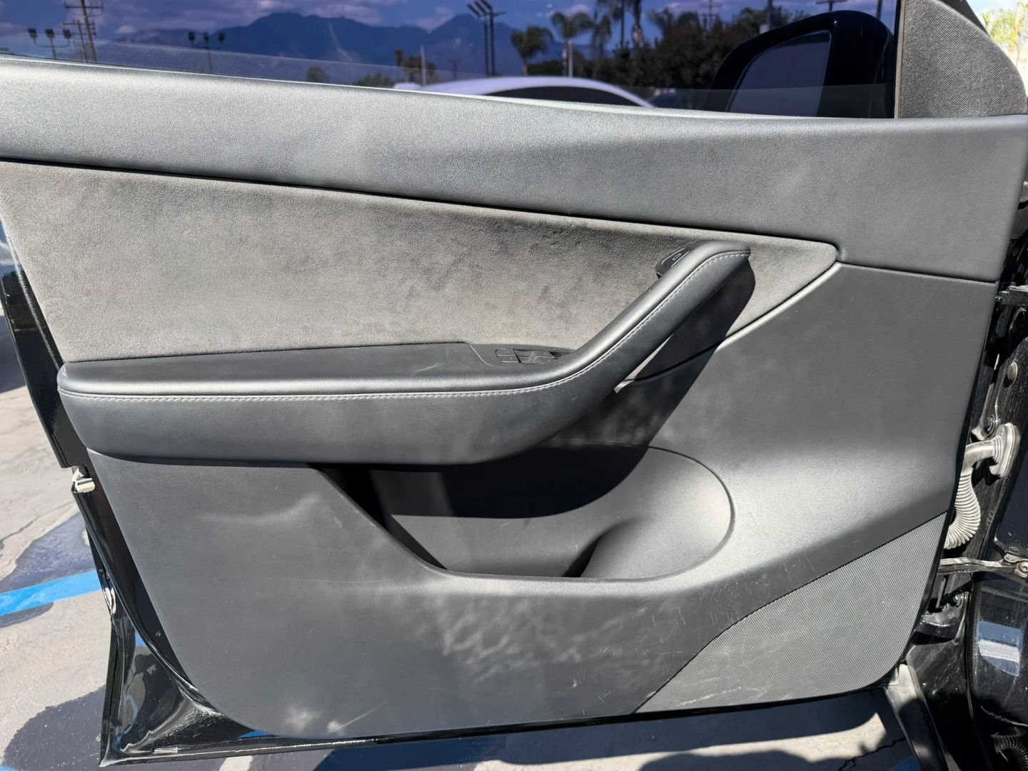 Used 2022 Tesla Model Y Performance AWD/4WD image 9