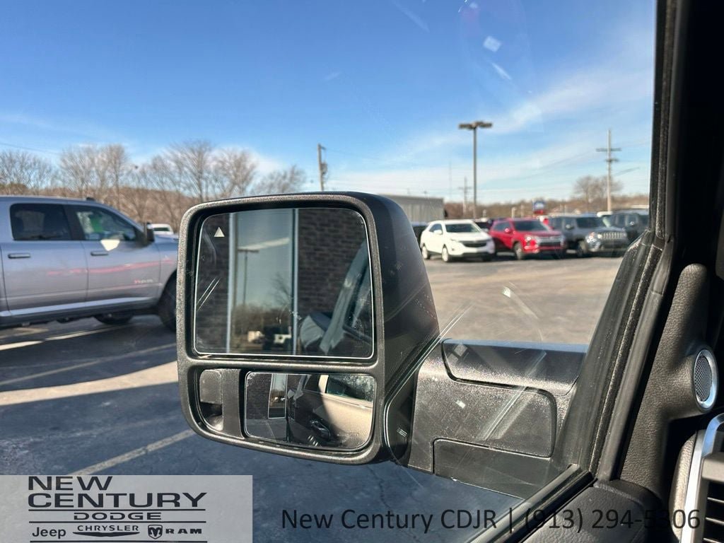 New 2026 RAM 2500 Laramie AWD/4WD image 38