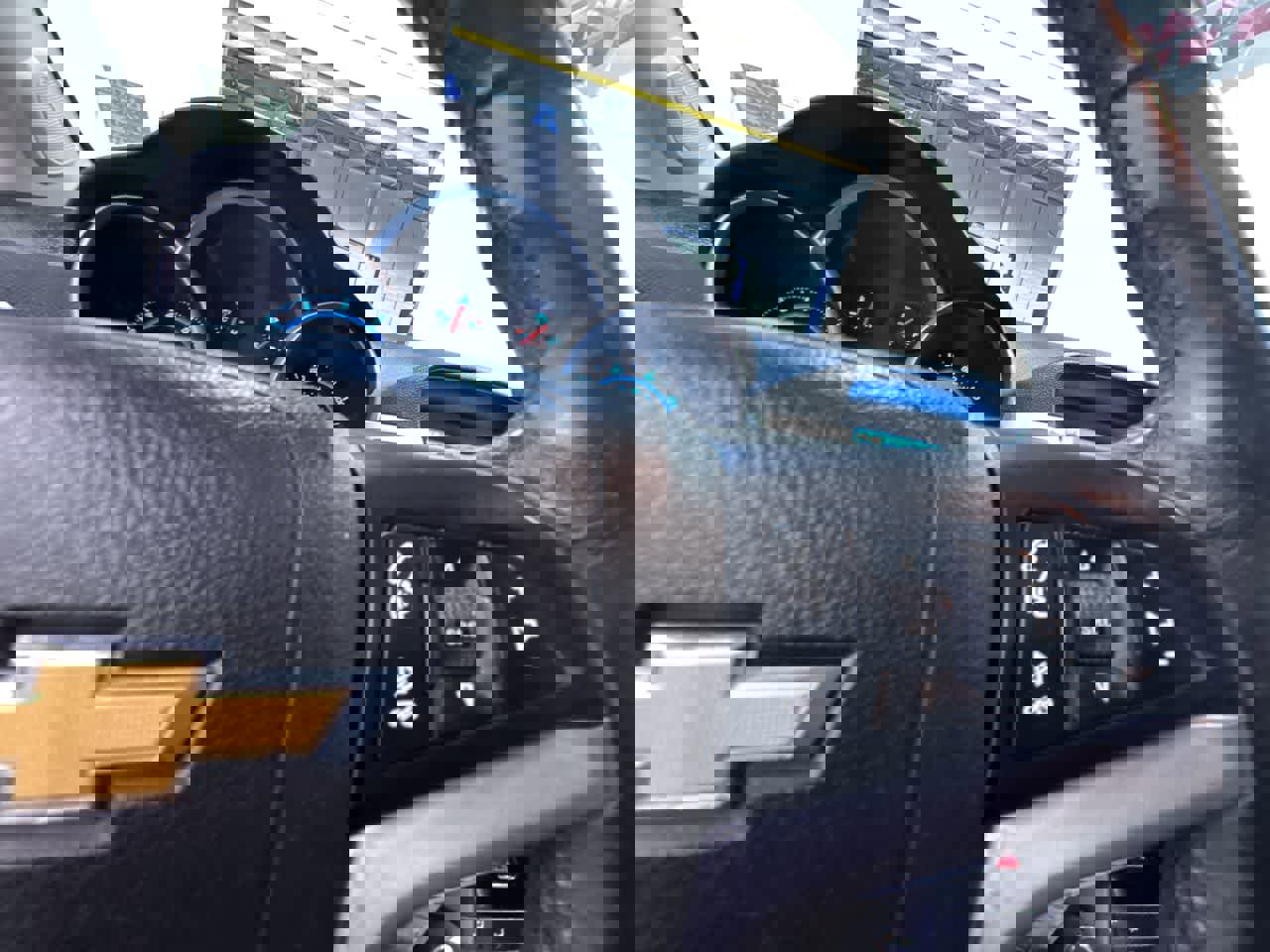 Used 2024 Chevrolet Trax RS w/ Driver Confidence Package image 21