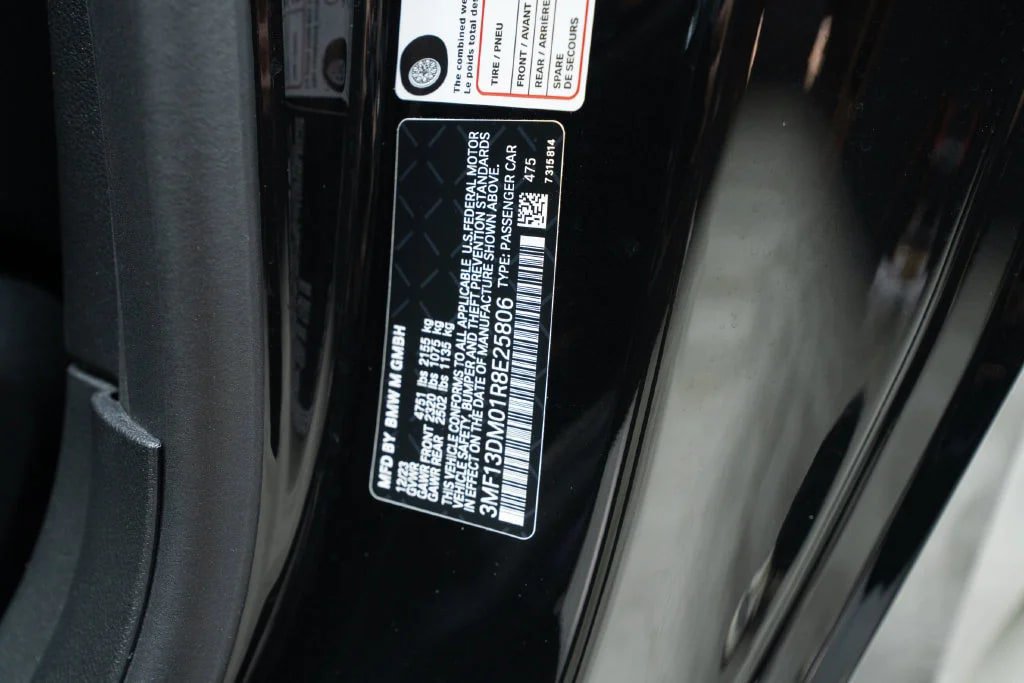 Used 2024 BMW M2 w/ Lighting Package RWD image 57