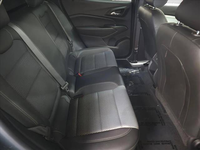 Used 2025 Chevrolet Trax LT FWD image 25