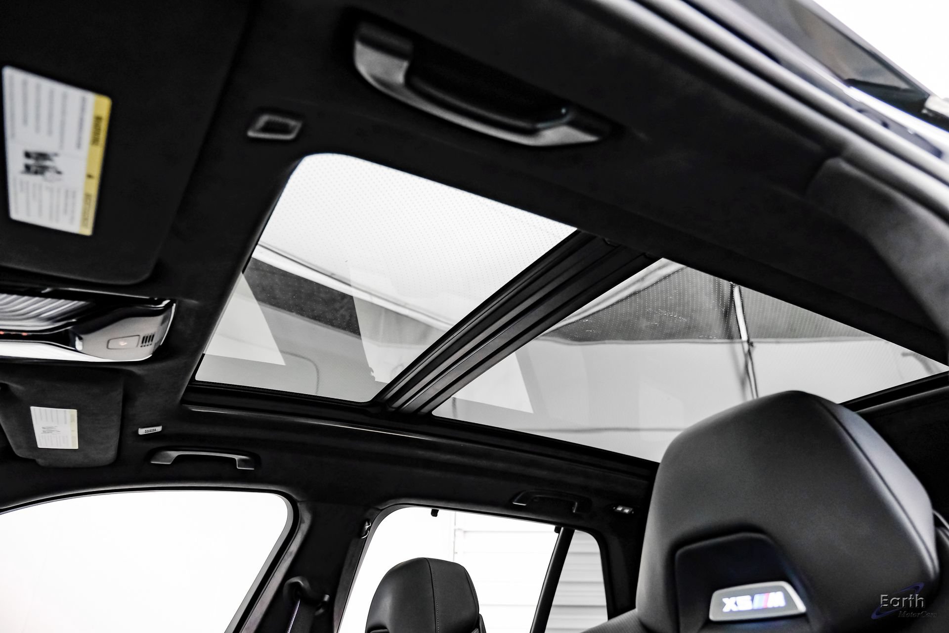Used 2025 BMW X5 M Competition w/ Executive Package AWD/4WD image 39
