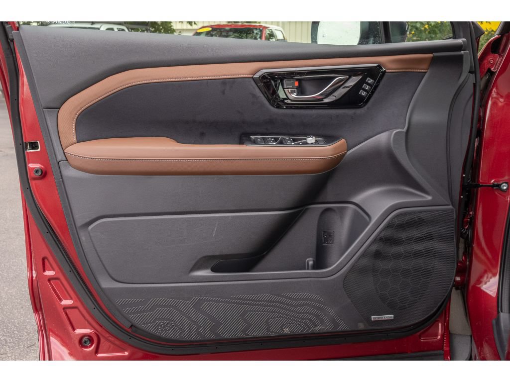 New 2026 Subaru Forester Touring AWD/4WD image 18
