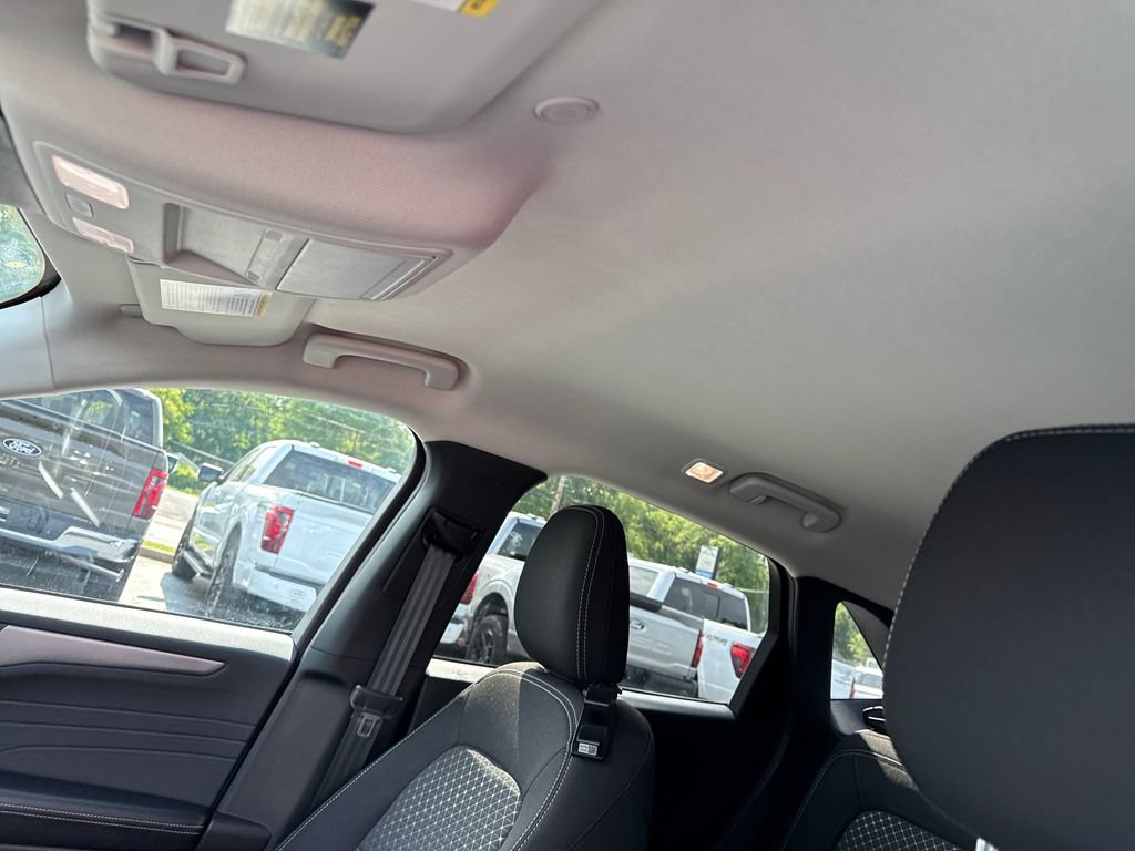 Used 2023 Ford Escape Active w/ Cold Weather Package image 25