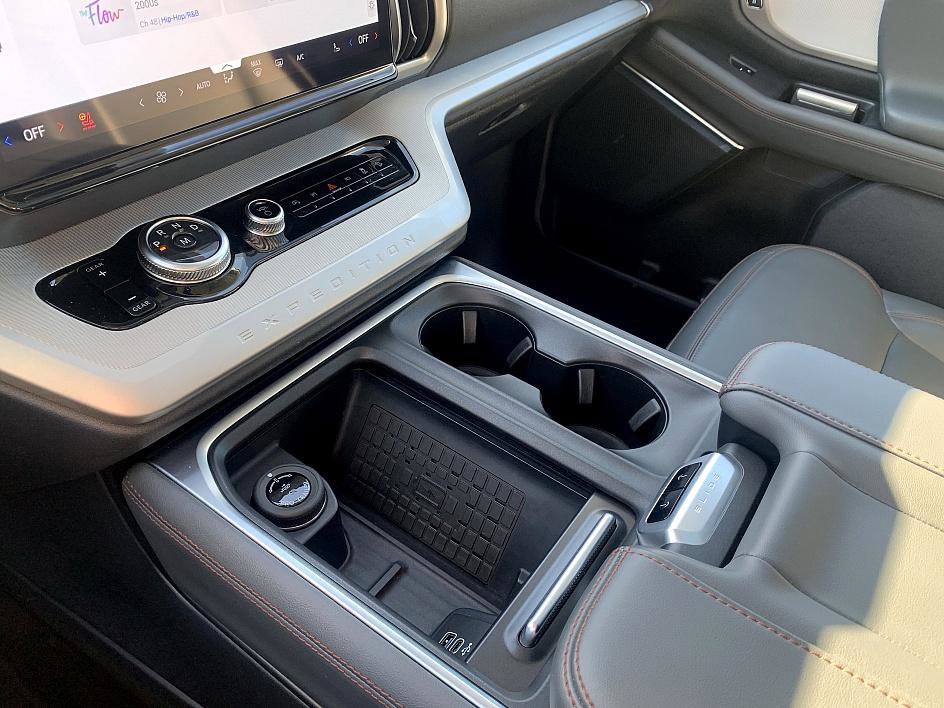 Used 2025 Ford Expedition Max Active image 19