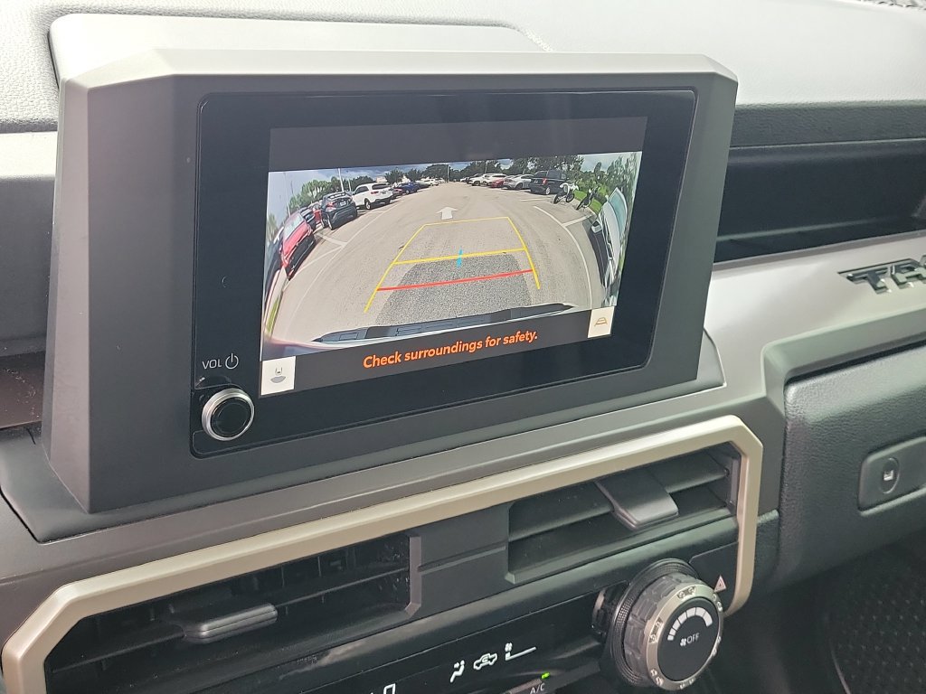 Used 2024 Toyota Tacoma SR5 w/ SR5 Upgrade Package RWD image 15