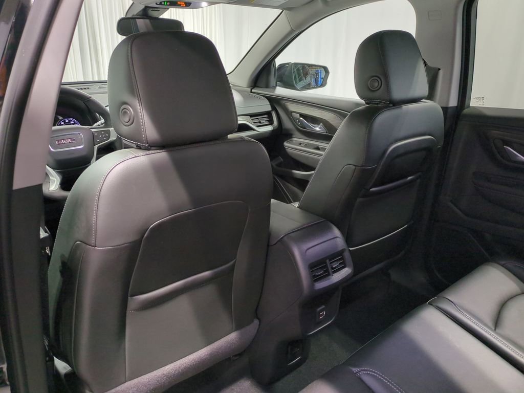 Used 2022 GMC Terrain SLT image 22