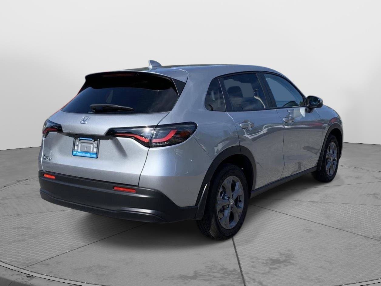 Certified 2026 Honda HR-V LX image 3