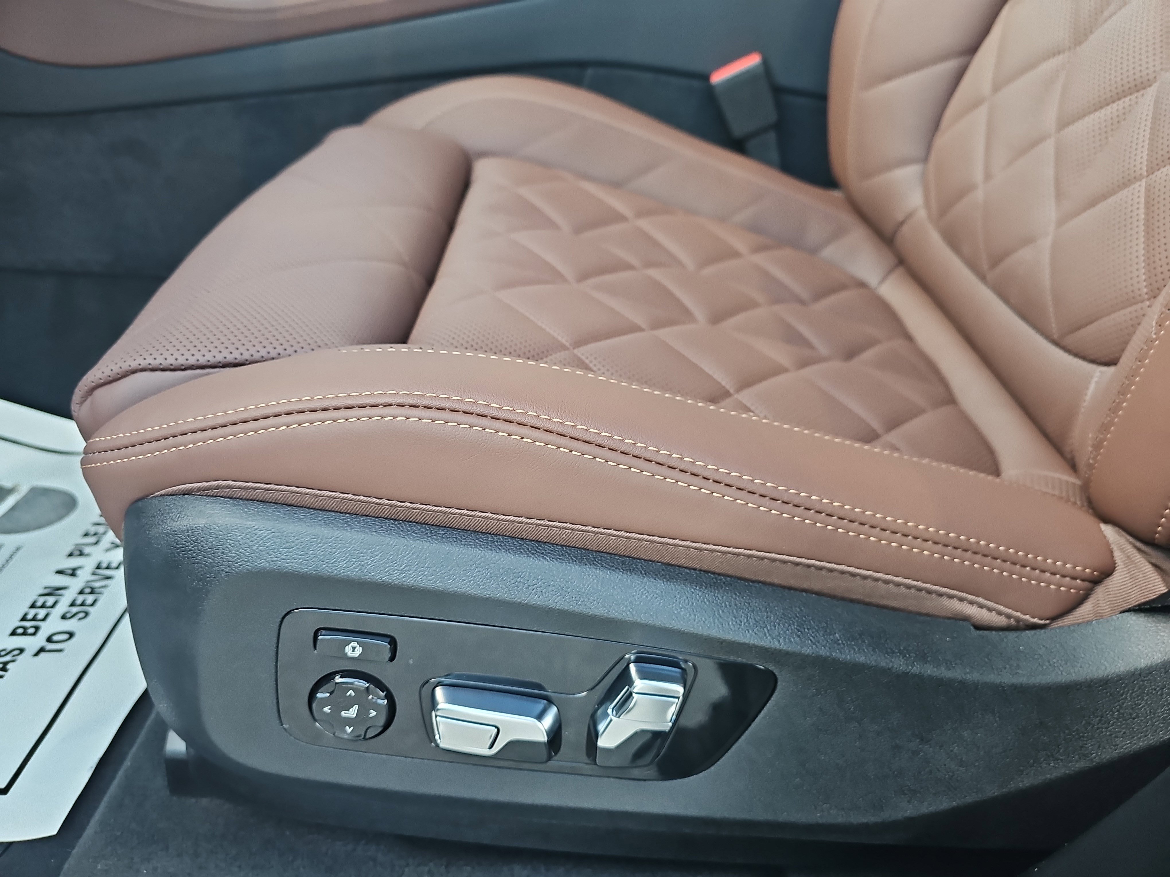 New 2026 BMW X5 xDrive40i w/ Climate Comfort Package AWD/4WD image 31