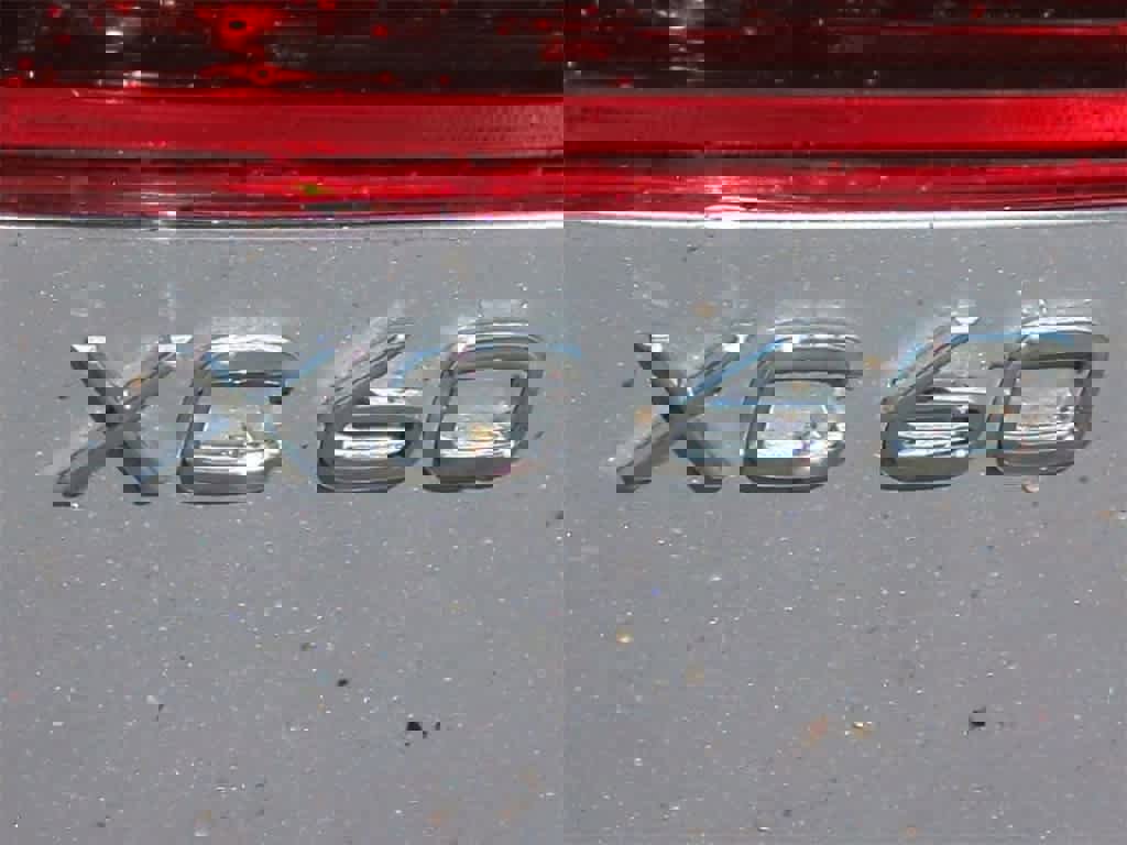 New 2026 Volvo XC60 B5 Plus w/ Protection Package Premier image 12