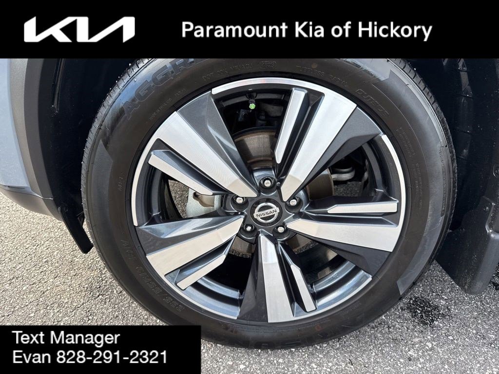 Used 2021 Nissan Rogue SL w/ Premium Package image 9