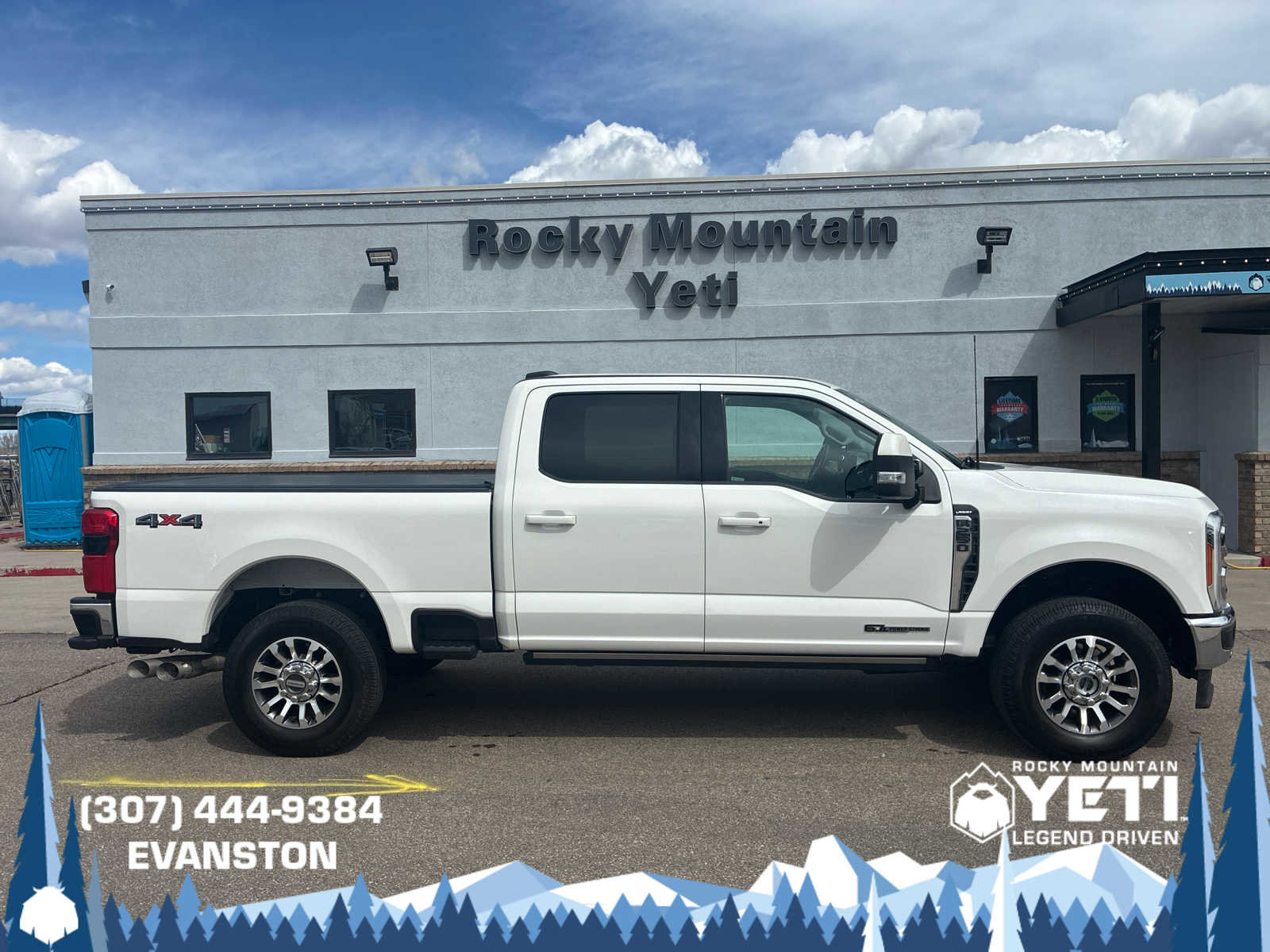 Used 2023 Ford F250 Lariat w/ Lariat Ultimate Package AWD/4WD image 2