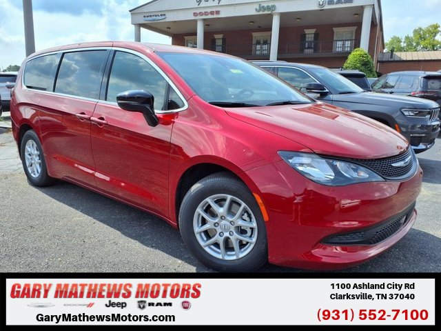 New 2025 Chrysler Voyager LX video 1