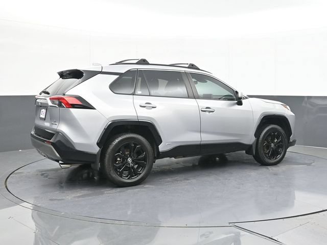 Used 2024 Toyota RAV4 SE AWD/4WD image 15