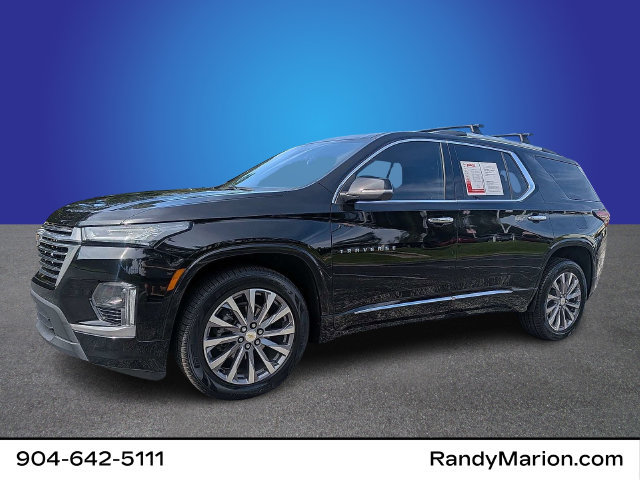 Used 2023 Chevrolet Traverse Premier FWD image 1