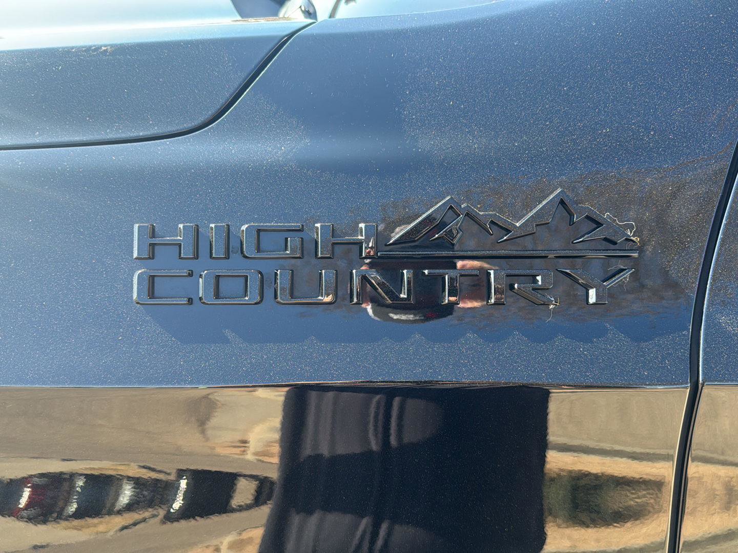 Used 2024 Chevrolet Tahoe High Country w/ Advanced Technology Package image 7