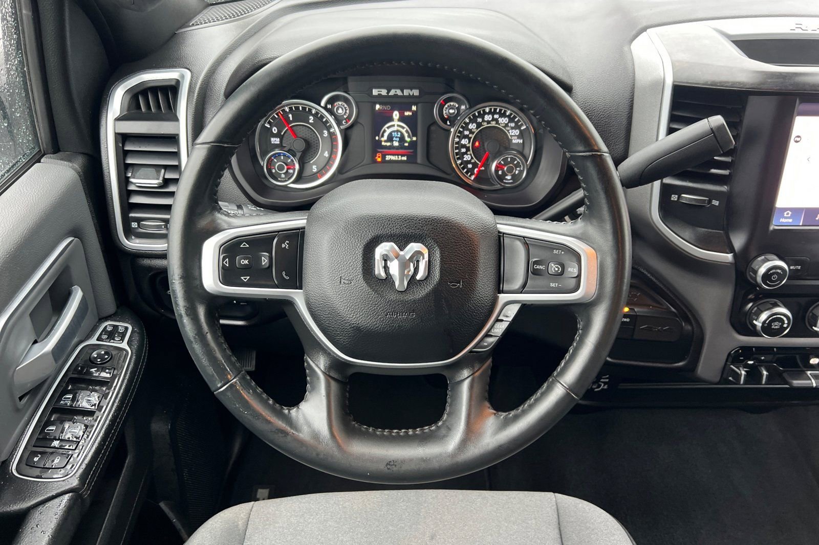 Used 2023 RAM 2500 Big Horn w/ Level 1 Equipment Group image 14