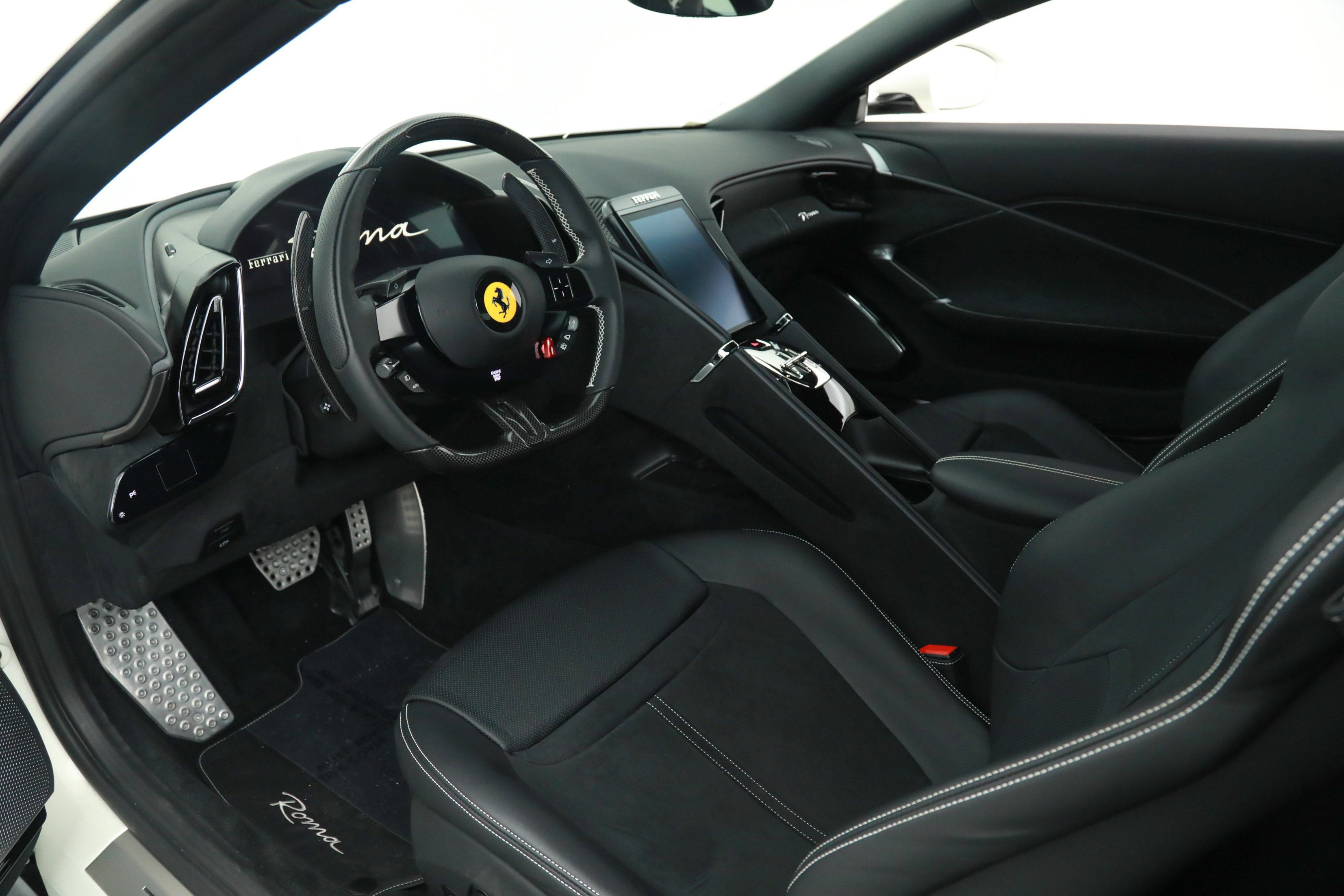 Certified 2023 Ferrari Roma image 2