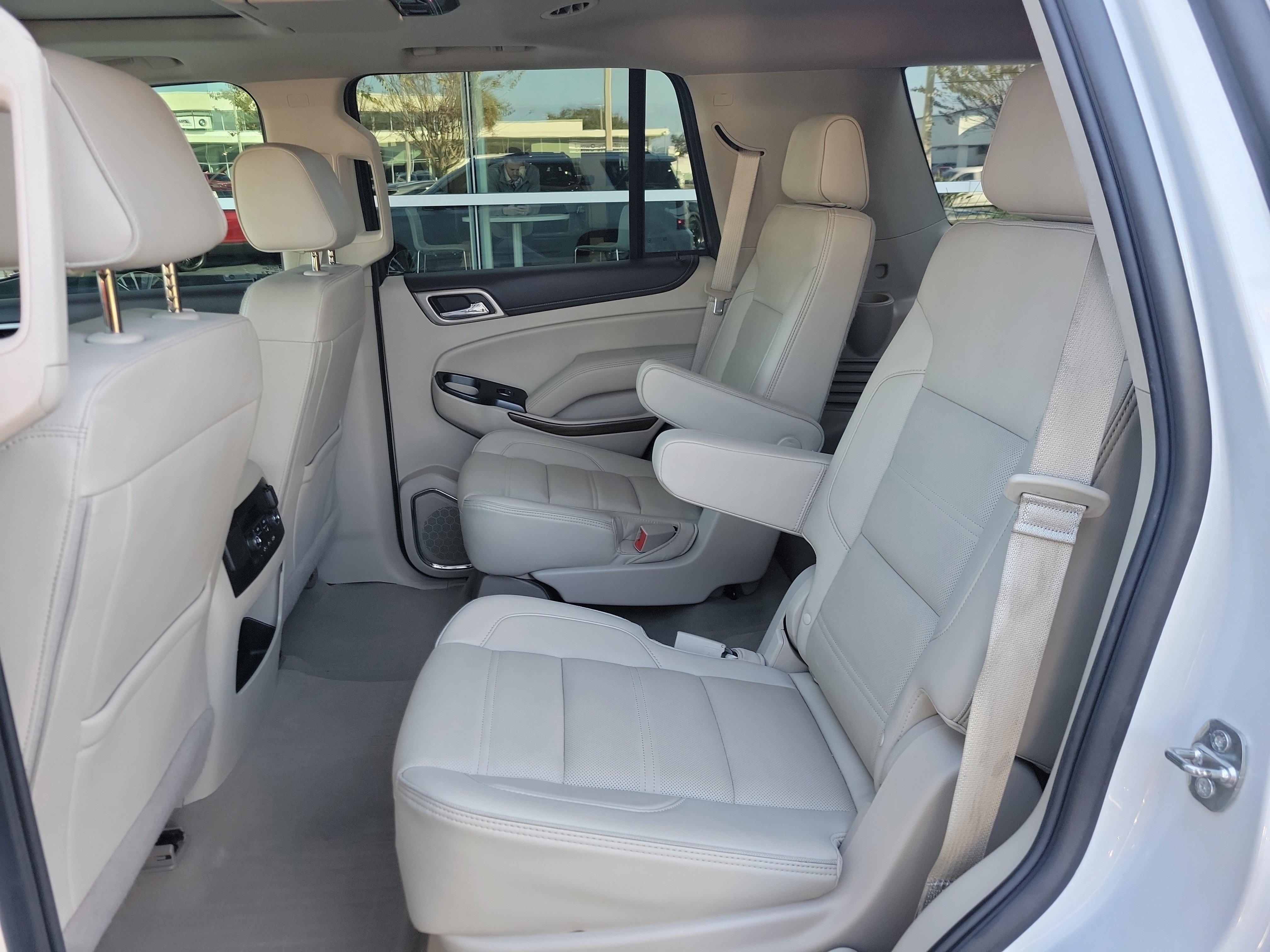 Used 2019 GMC Yukon Denali image 16
