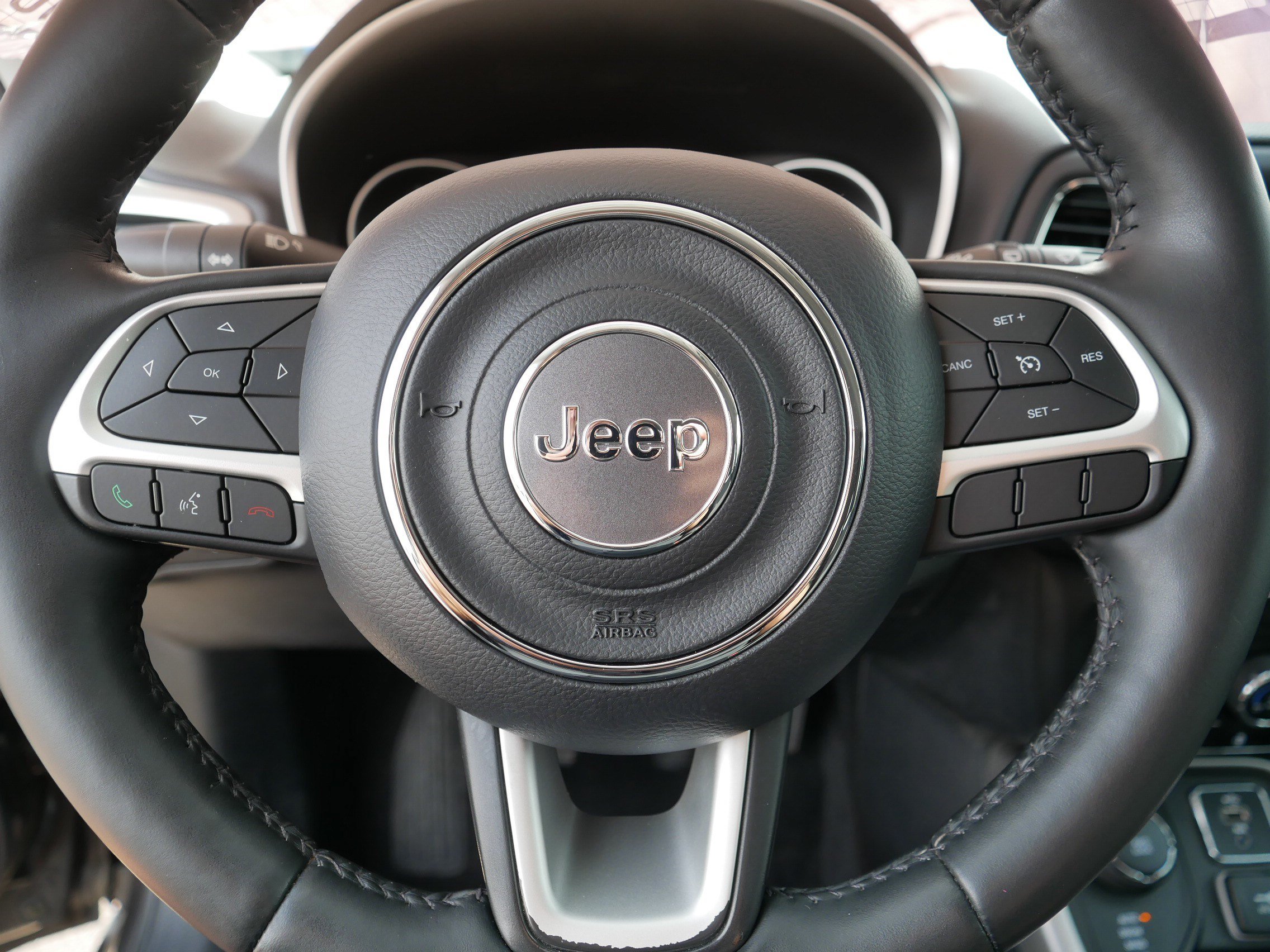 Used 2018 Jeep Compass Sport w/ Cold Weather Group AWD/4WD image 25
