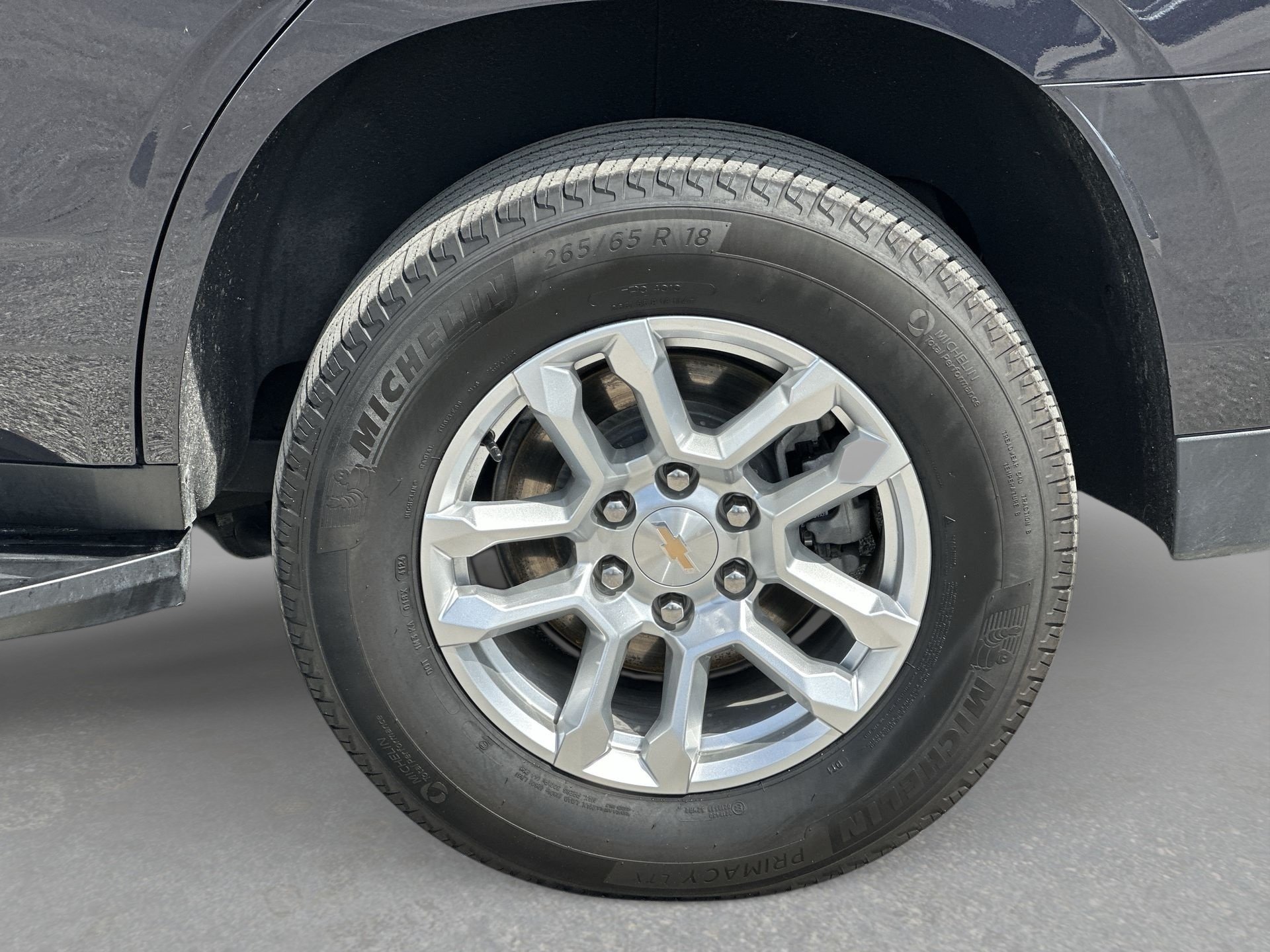 Certified 2025 Chevrolet Tahoe LT RWD image 32