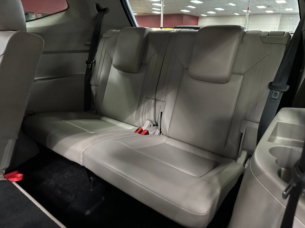 Used 2018 Volkswagen Atlas SE w/ R-Line Package FWD image 27