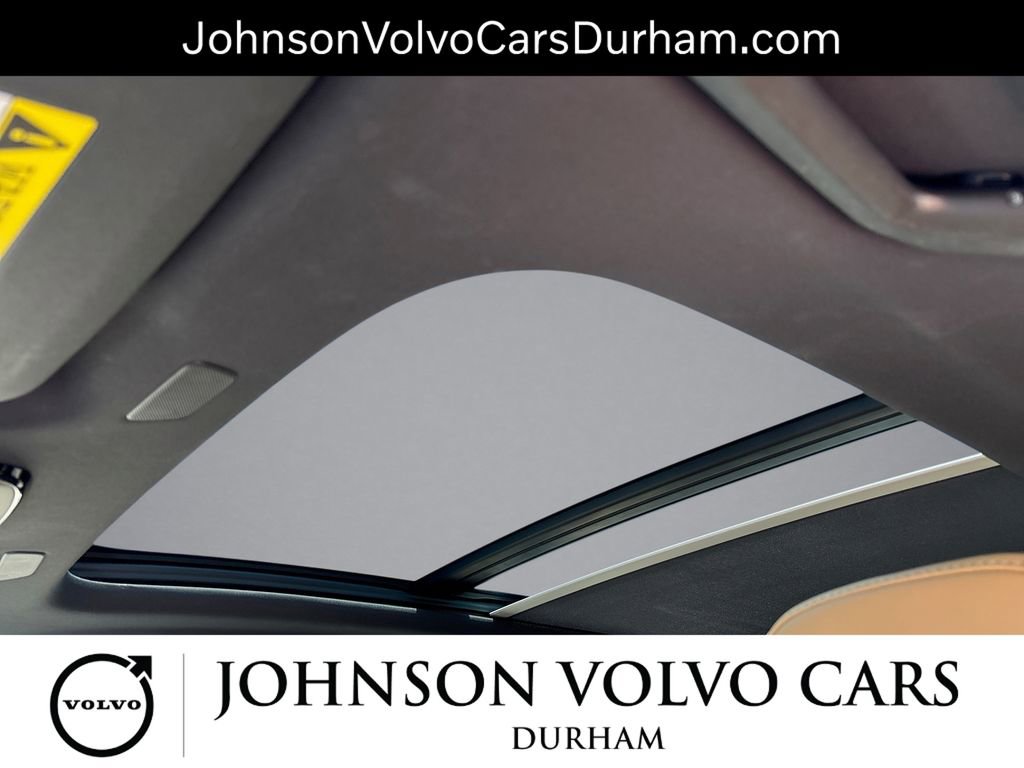 Used 2023 Volvo XC60 B5 Ultimate w/ Protection Package Premier AWD/4WD image 16