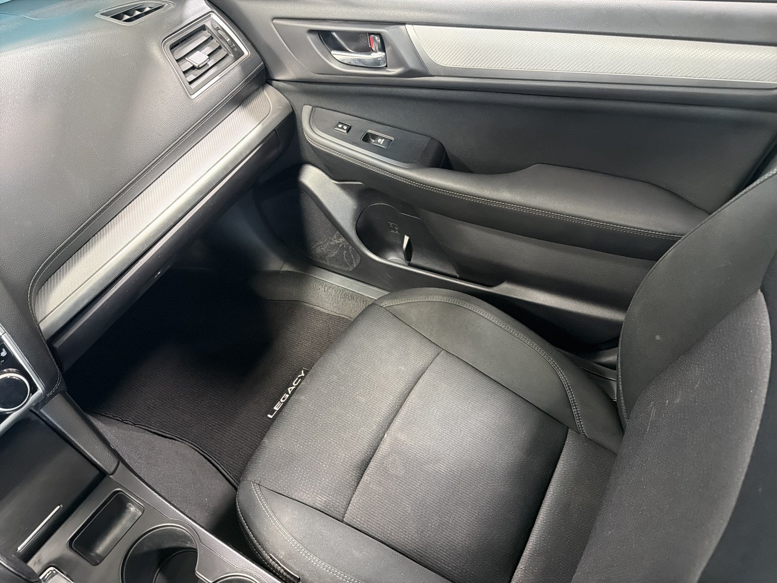 Used 2018 Subaru Legacy 2.5i Premium AWD/4WD image 22
