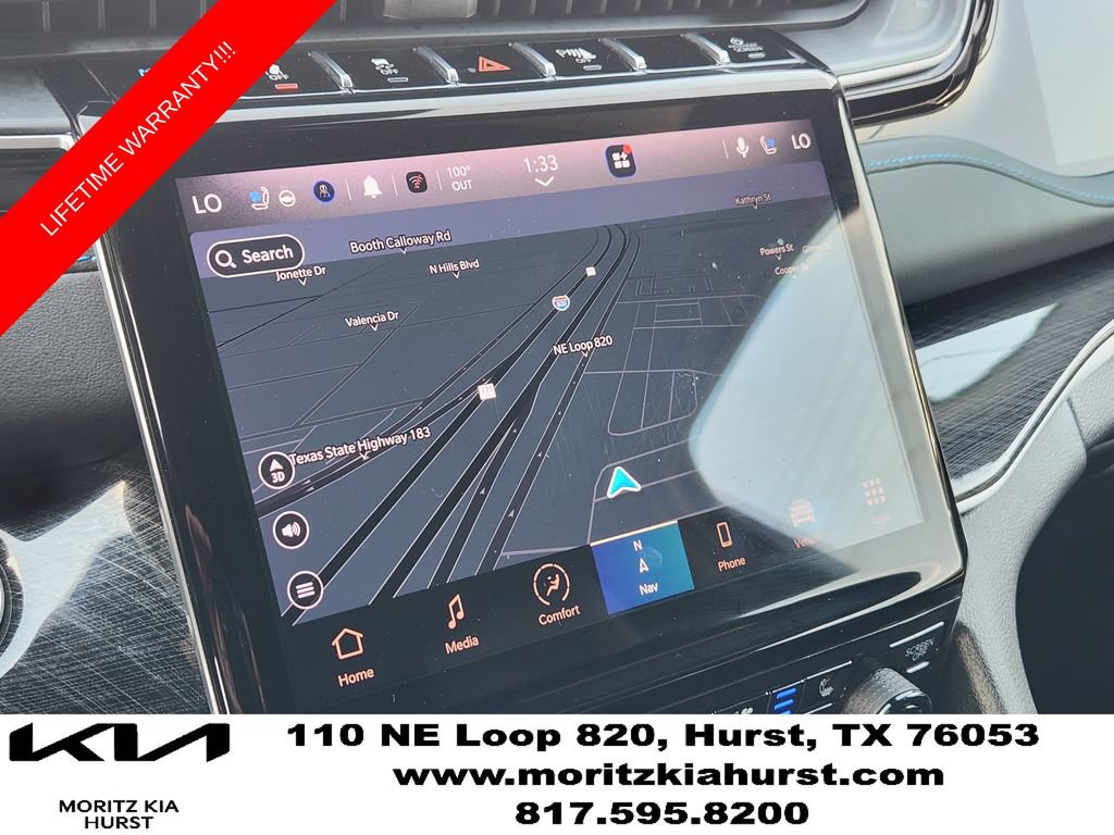 Used 2023 Jeep Grand Cherokee Trailhawk w/ Advanced Protech Group II AWD/4WD image 8