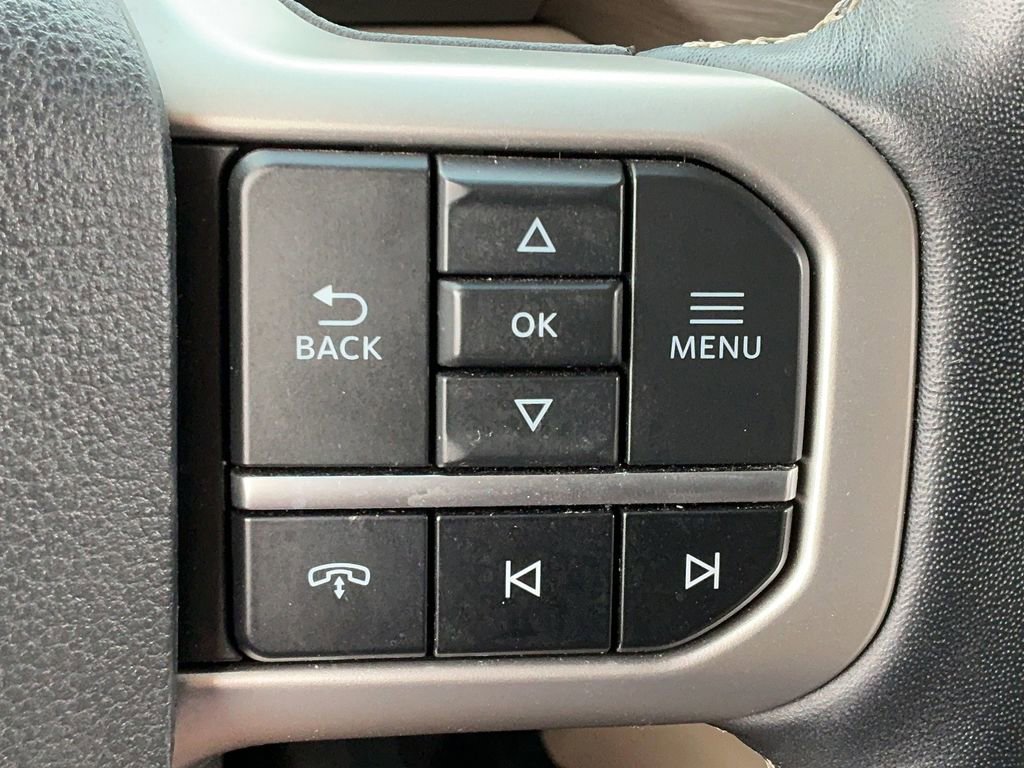 Used 2024 Ford Expedition Limited AWD/4WD image 33