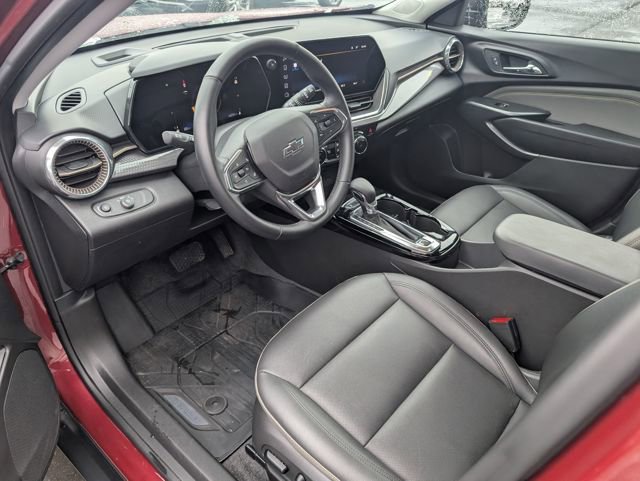 Certified 2024 Chevrolet Trax ACTIV w/ Sunroof Package image 14