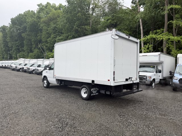 New 2027 Ford E-450 and Econoline 450 Super Duty w/ Power Equipment Group RWD image 4
