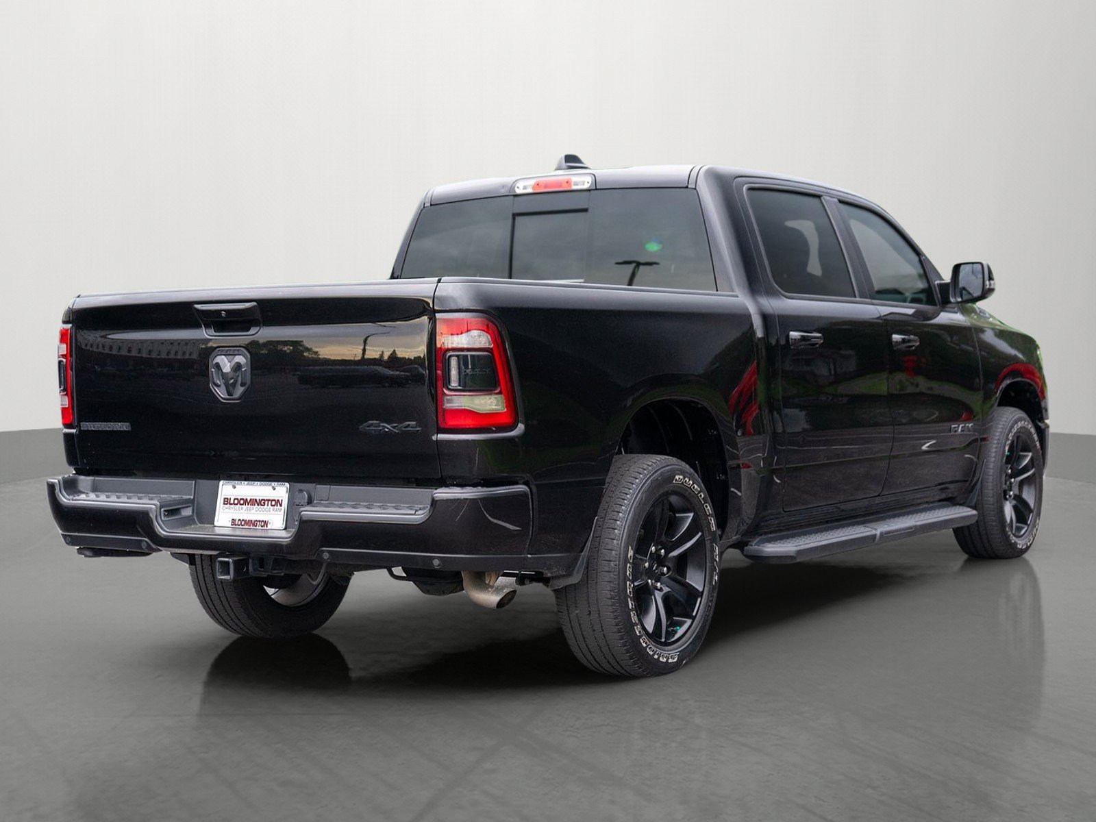 Used 2023 RAM 1500 Big Horn AWD/4WD image 7