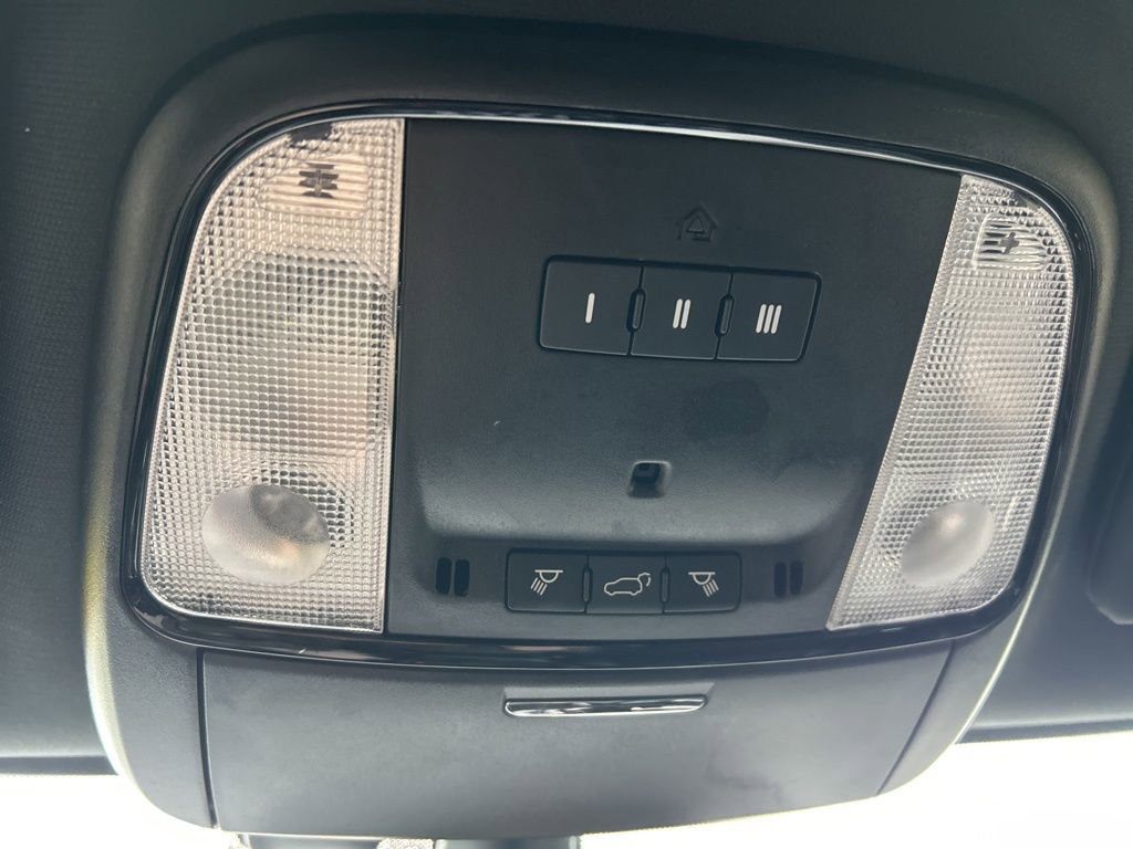 Used 2022 Dodge Durango GT image 39