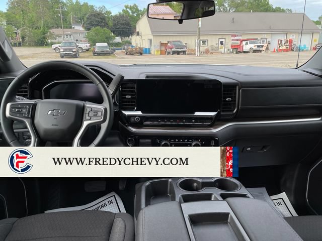 Used 2026 Chevrolet Silverado 1500 RST AWD/4WD image 12