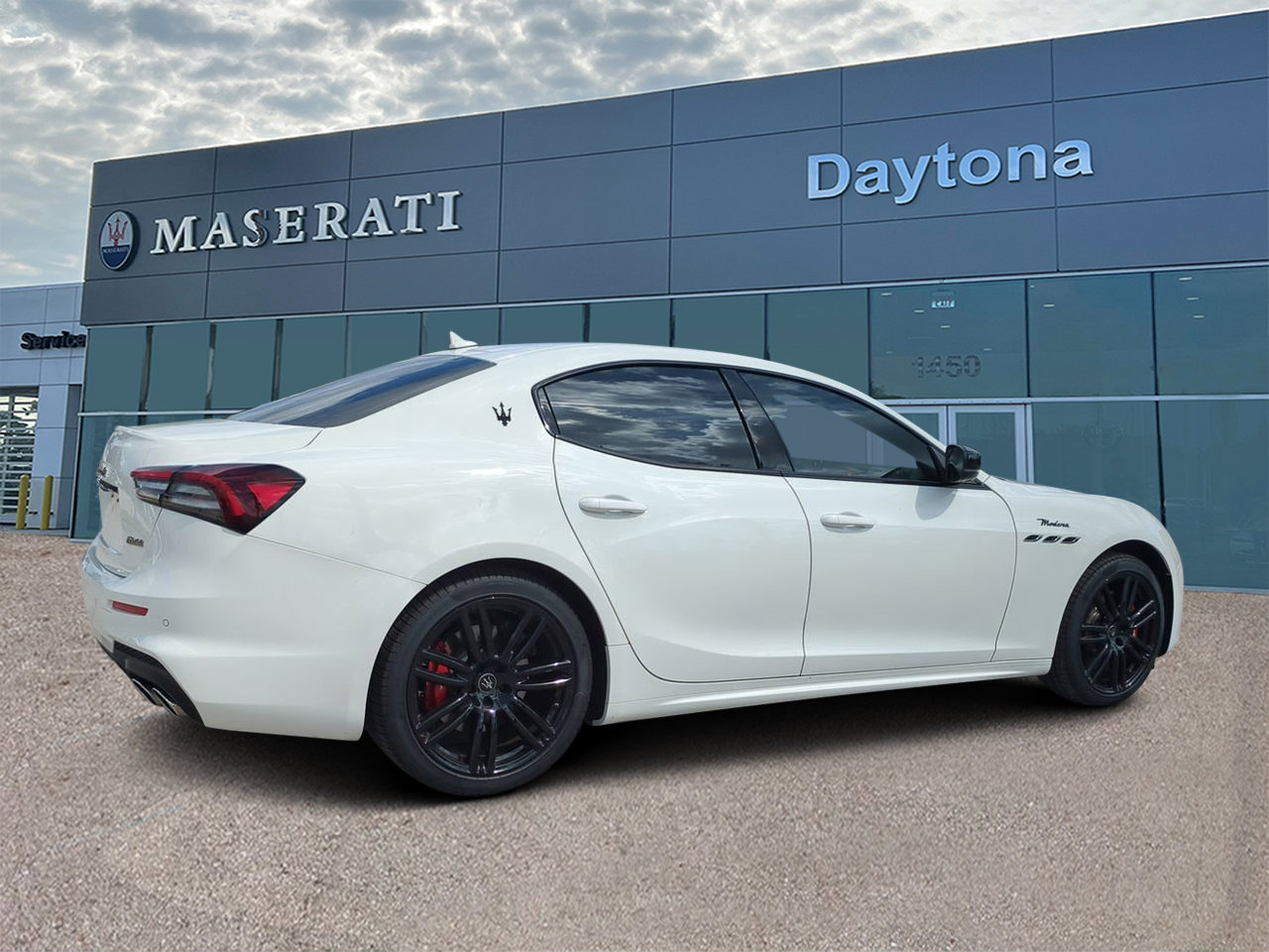 New 2024 Maserati Ghibli Modena Ultima Q4 image 3