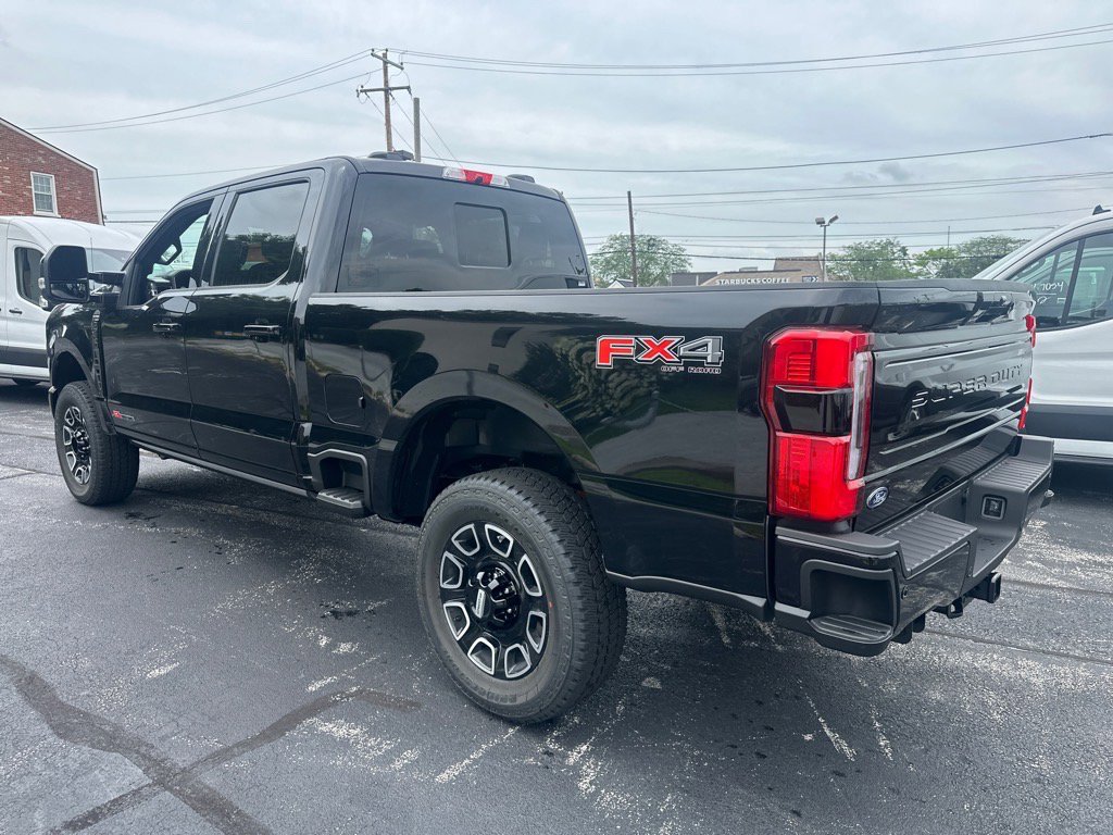 New 2025 Ford F250 Platinum image 14