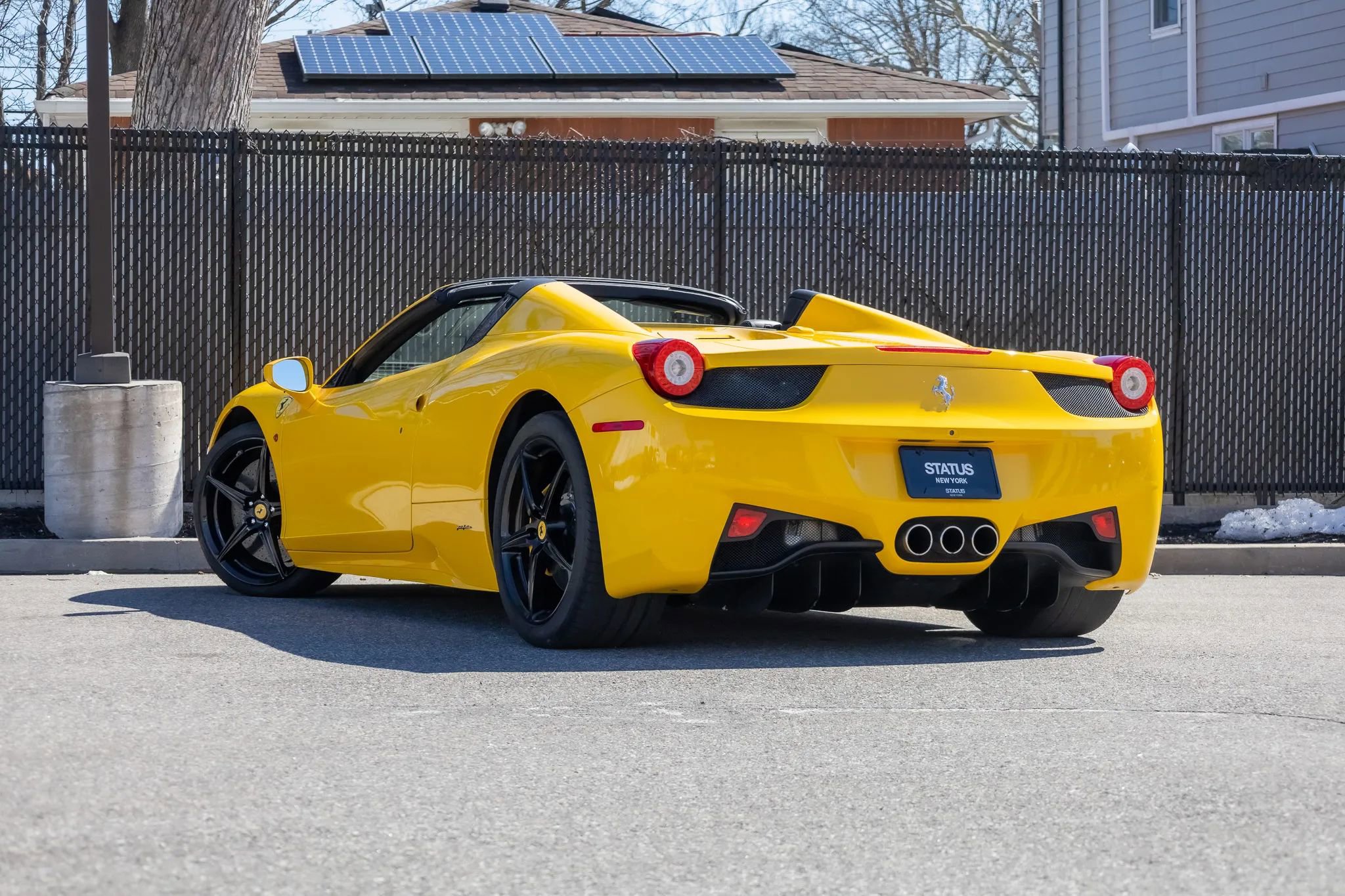 Used 2015 Ferrari 458 Spider Convertible 2D image 32