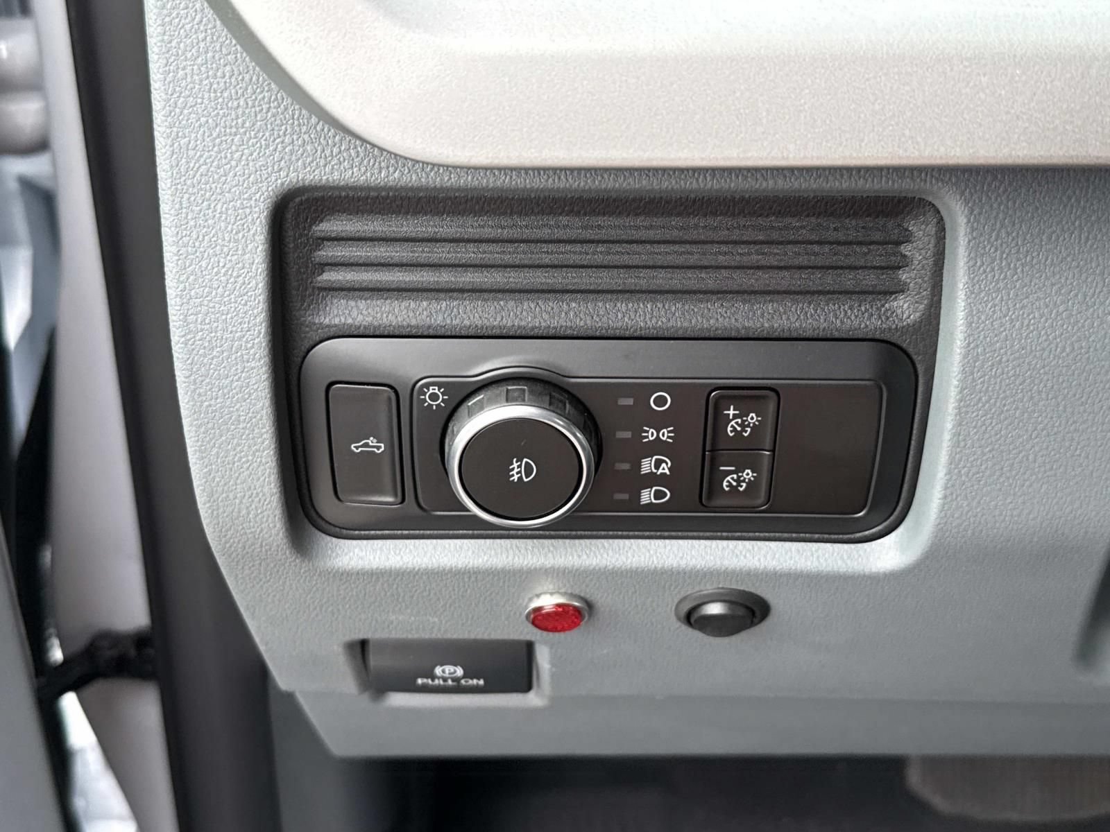New 2026 Ford F550 4x4 Regular Cab Super Duty image 19