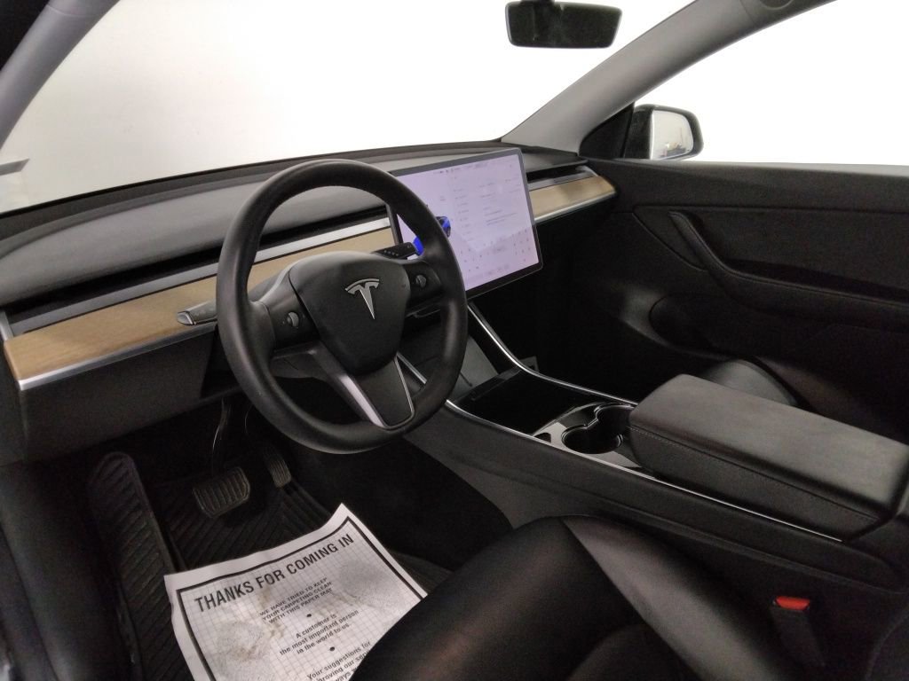 Used 2021 Tesla Model Y Long Range image 27