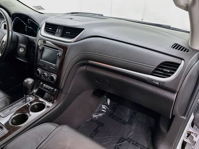 Used 2017 Chevrolet Traverse LT FWD image 31