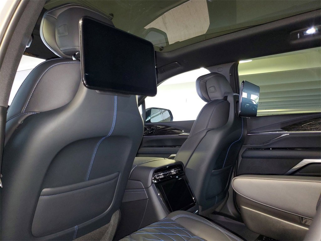 New 2026 Cadillac Escalade IQL Sport 1 w/ LPO, ONYX Package image 11