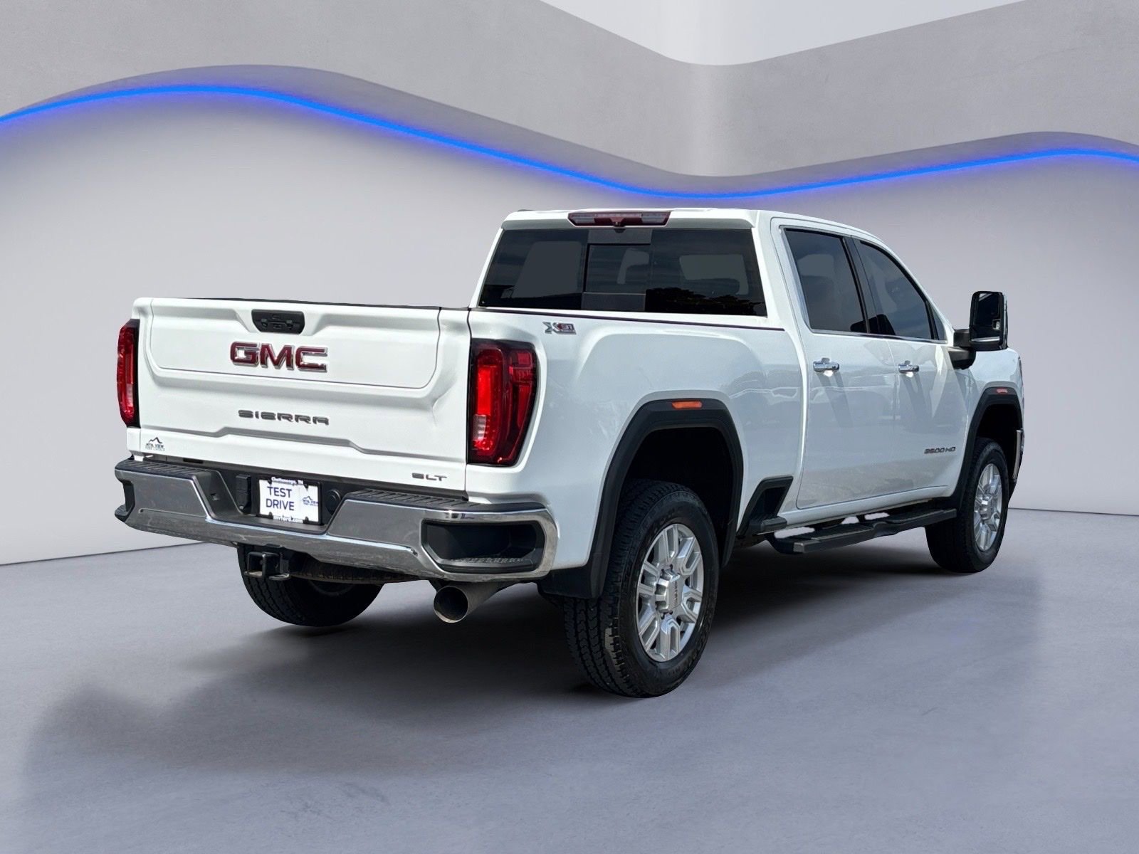Used 2022 GMC Sierra 2500 SLT w/ SLT Convenience Package AWD/4WD image 11