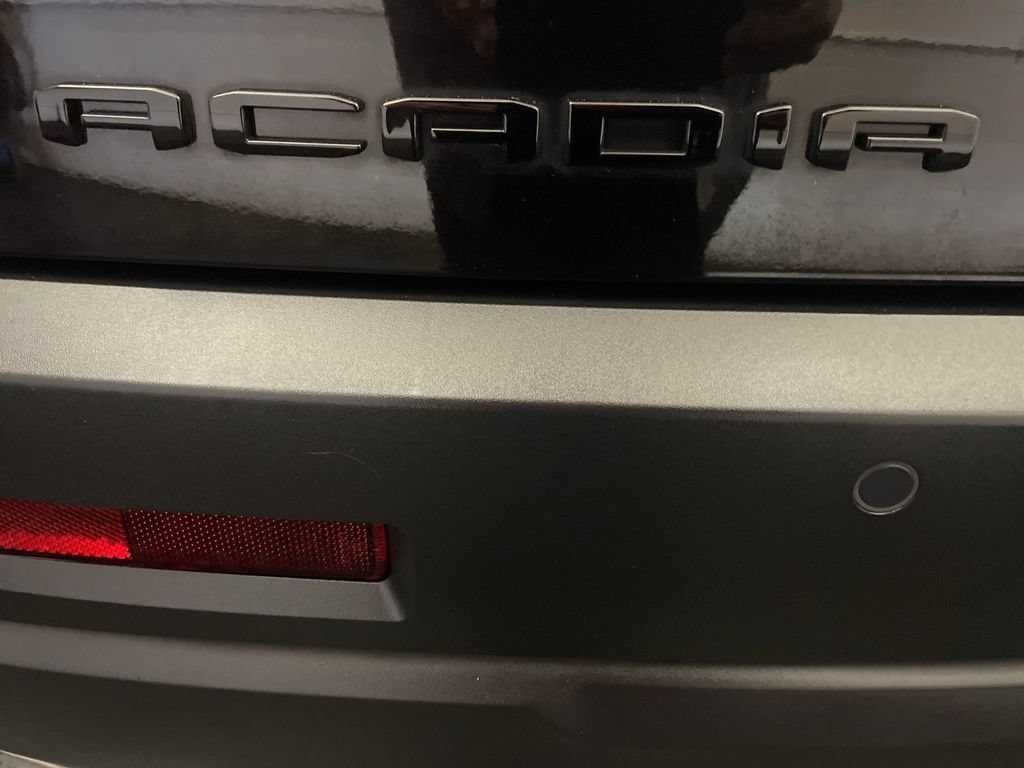 Used 2023 GMC Acadia SLE w/ Elevation Edition FWD image 24