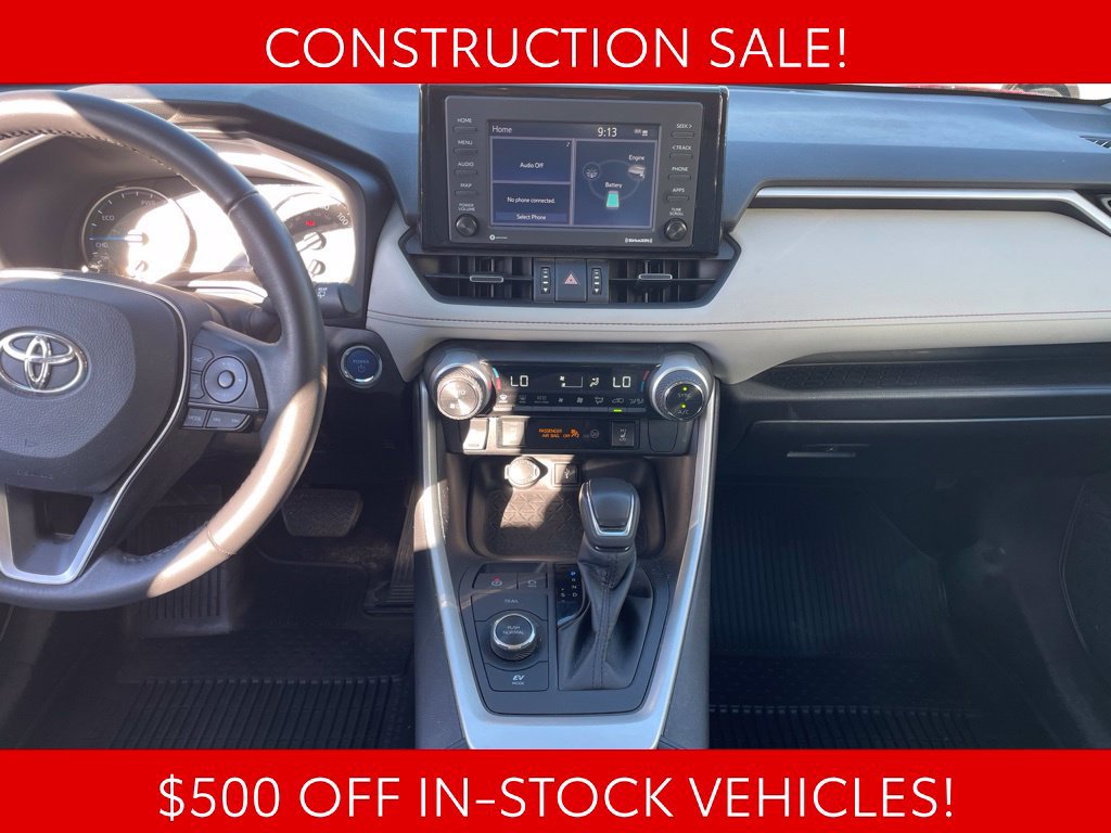 Used 2022 Toyota RAV4 XLE Premium AWD/4WD image 13